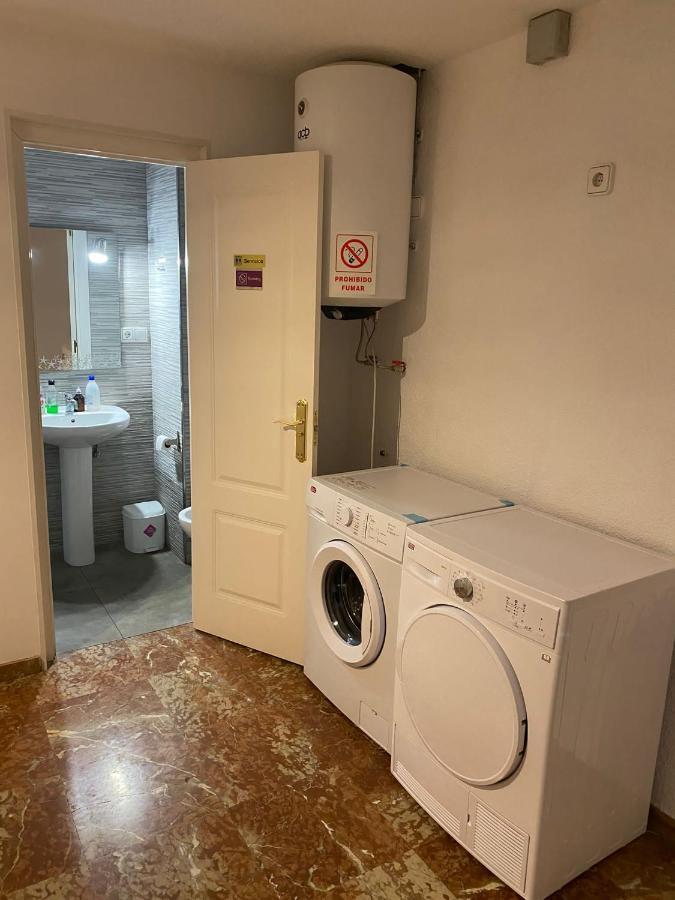 Pension El Dorado อาลิกันเต ภายนอก รูปภาพ