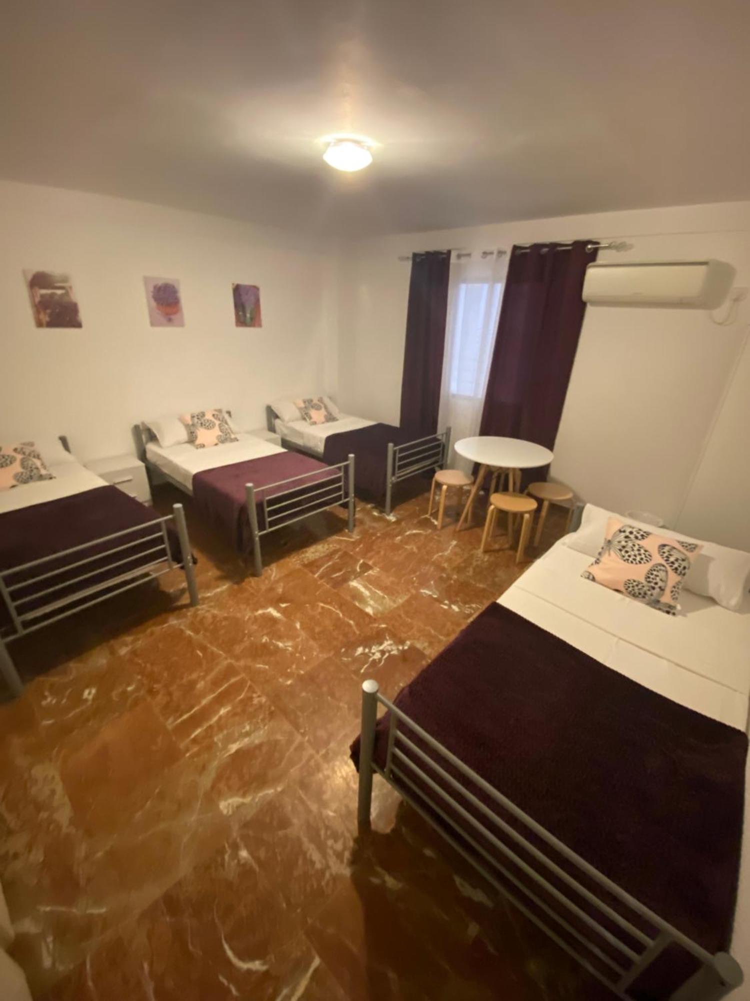 Pension El Dorado อาลิกันเต ภายนอก รูปภาพ